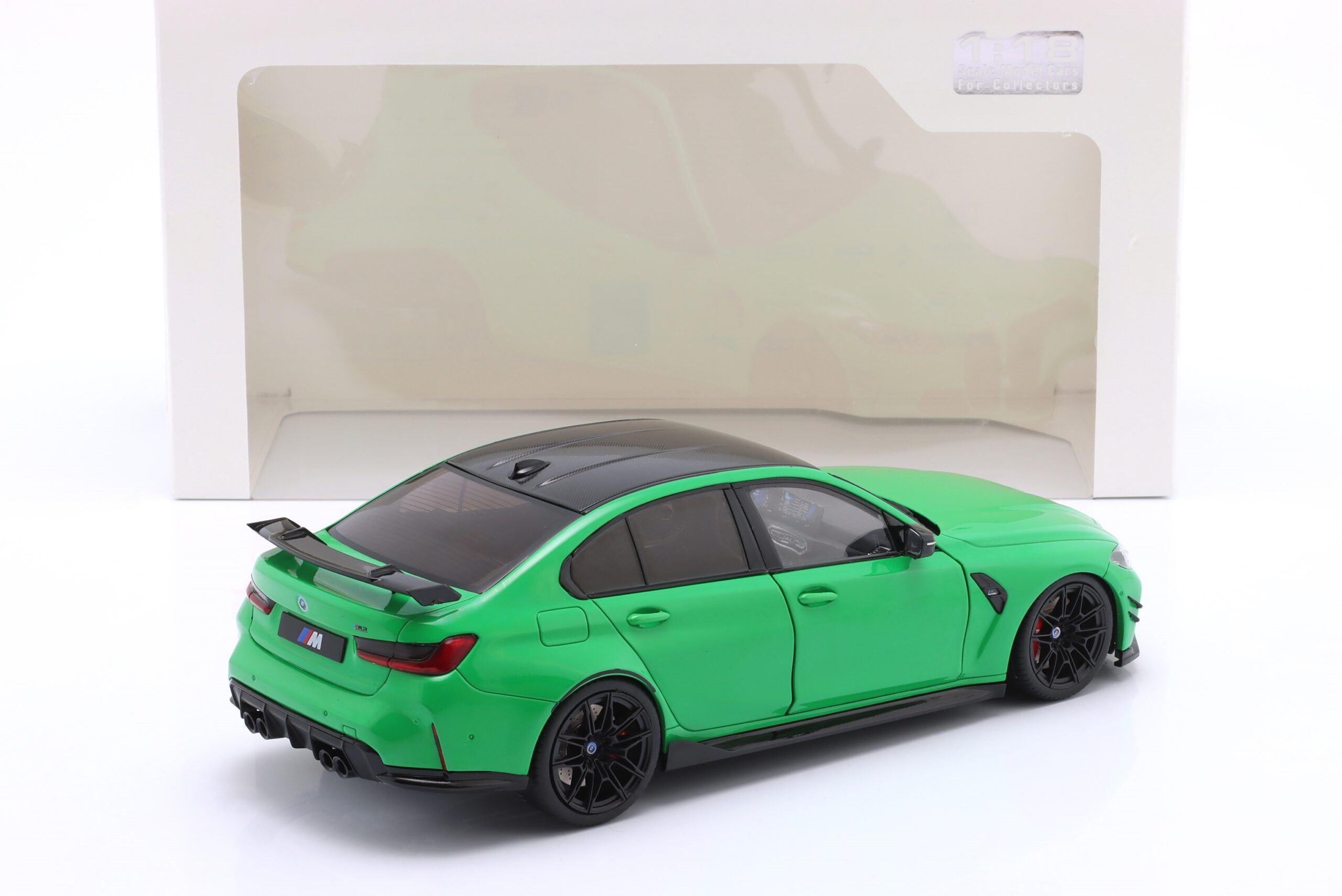 BMW M3 (G80) Performance Parts 2024 Signal green - obrazek 2
