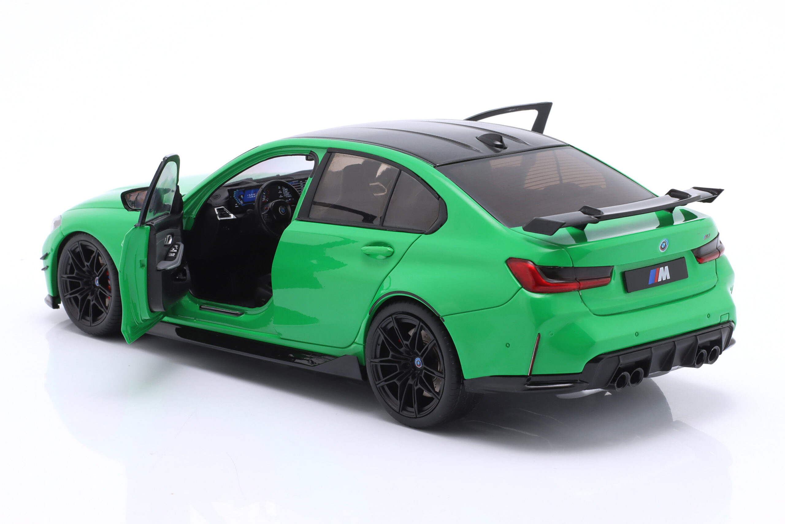 BMW M3 (G80) Performance Parts 2024 Signal green - obrazek 9