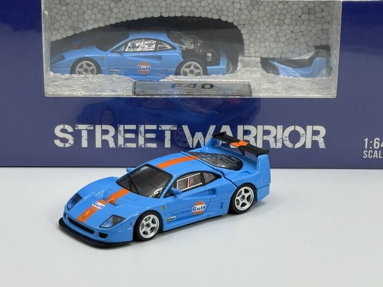 FERRARI F40 "Gulf" Blue/orange