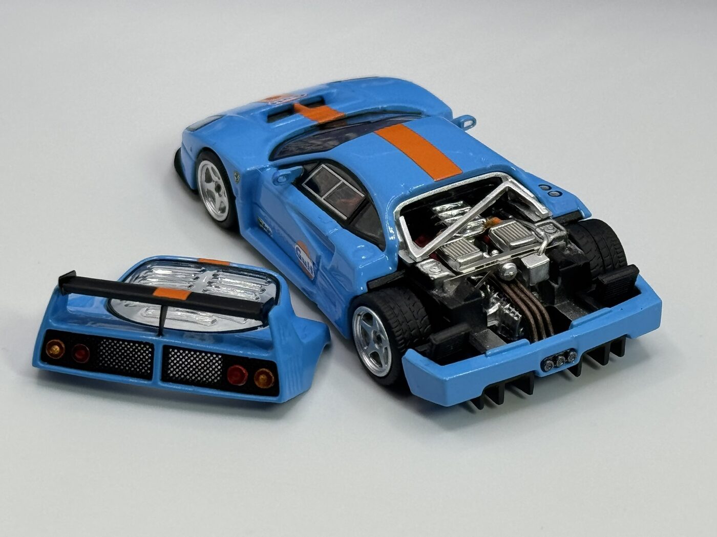 FERRARI F40 "Gulf" Blue/orange - obrazek 4
