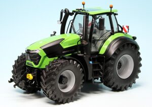 DEUTZ FAHR 9340 TTV Tractor (Facelift 2022) Green
