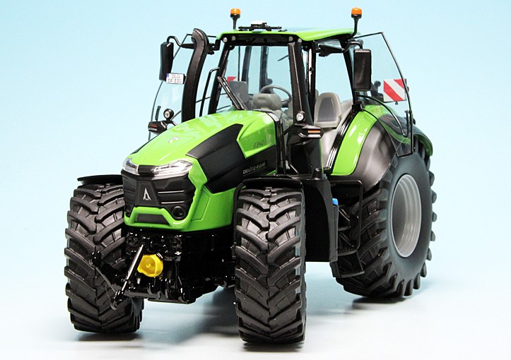 DEUTZ FAHR 9340 TTV Tractor (Facelift 2022) Green - obrazek 3