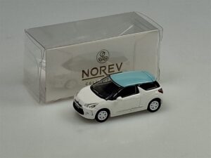 CITROEN DS3 2010 Banquise white/Boticelli blue