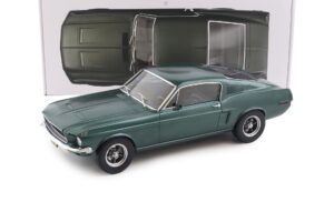 FORD MUSTANG Fastback GT 1968 Satin Green metallic