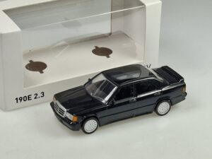 MERCEDES-BENZ 190 E 2.3-16 (W201) 1984 Black metallic - JET CAR
