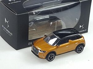 DS 3 (Citroen) Crossback 2019 Orange metallic