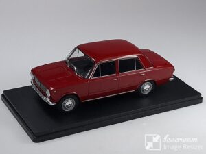 FIAT 124 1966 Dark Red