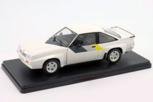 OPEL MANTA B 400 1983 White